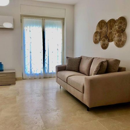 Appartamento Iris San Vincenzo Esterno foto
